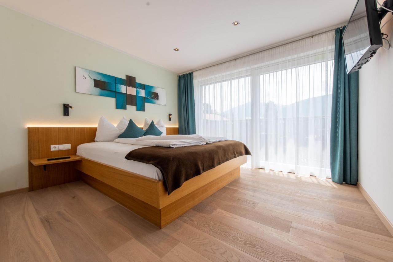 Lapis Monti - Apartments & Suites Burgusio Eksteriør billede