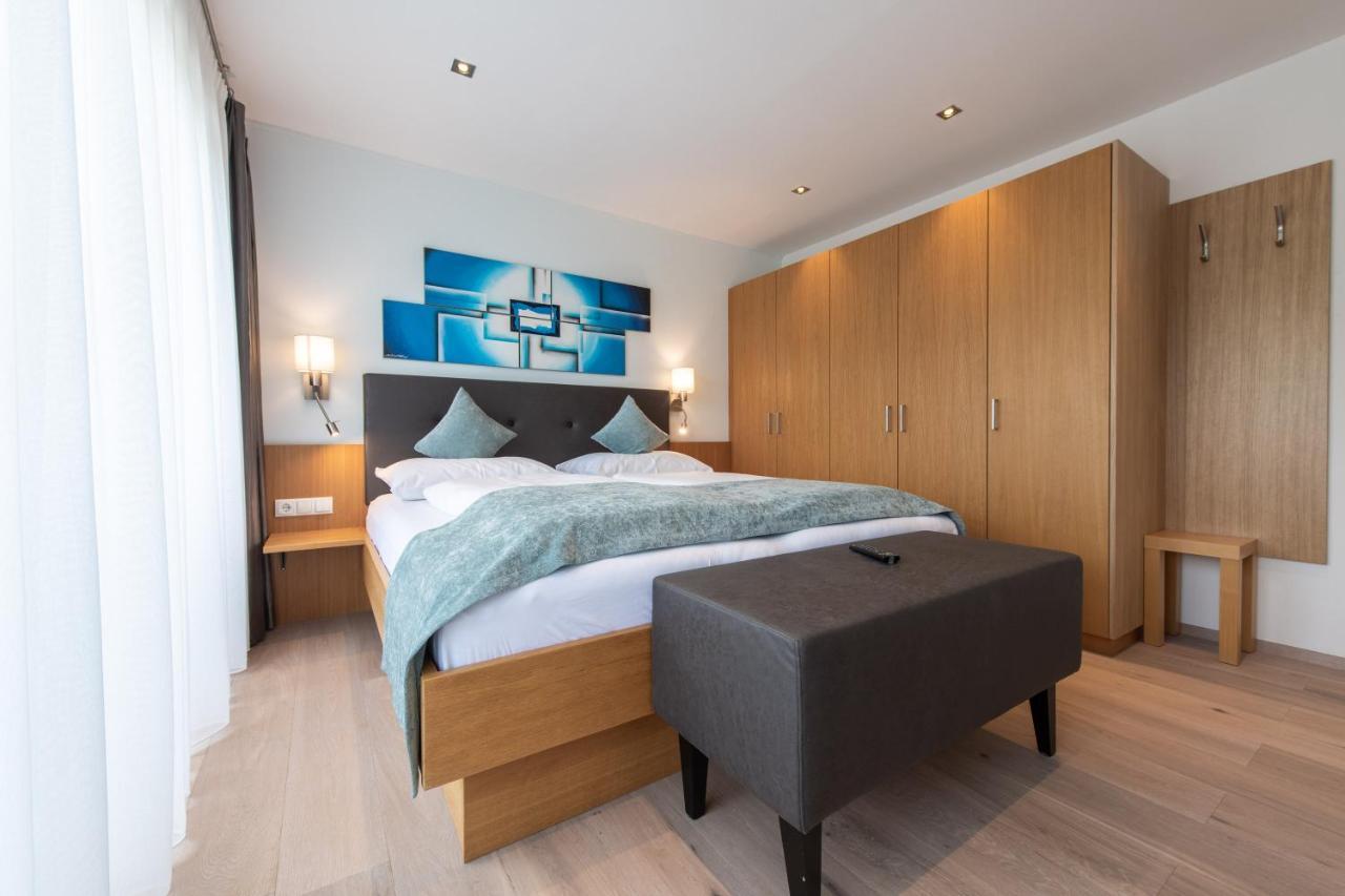 Lapis Monti - Apartments & Suites Burgusio Eksteriør billede